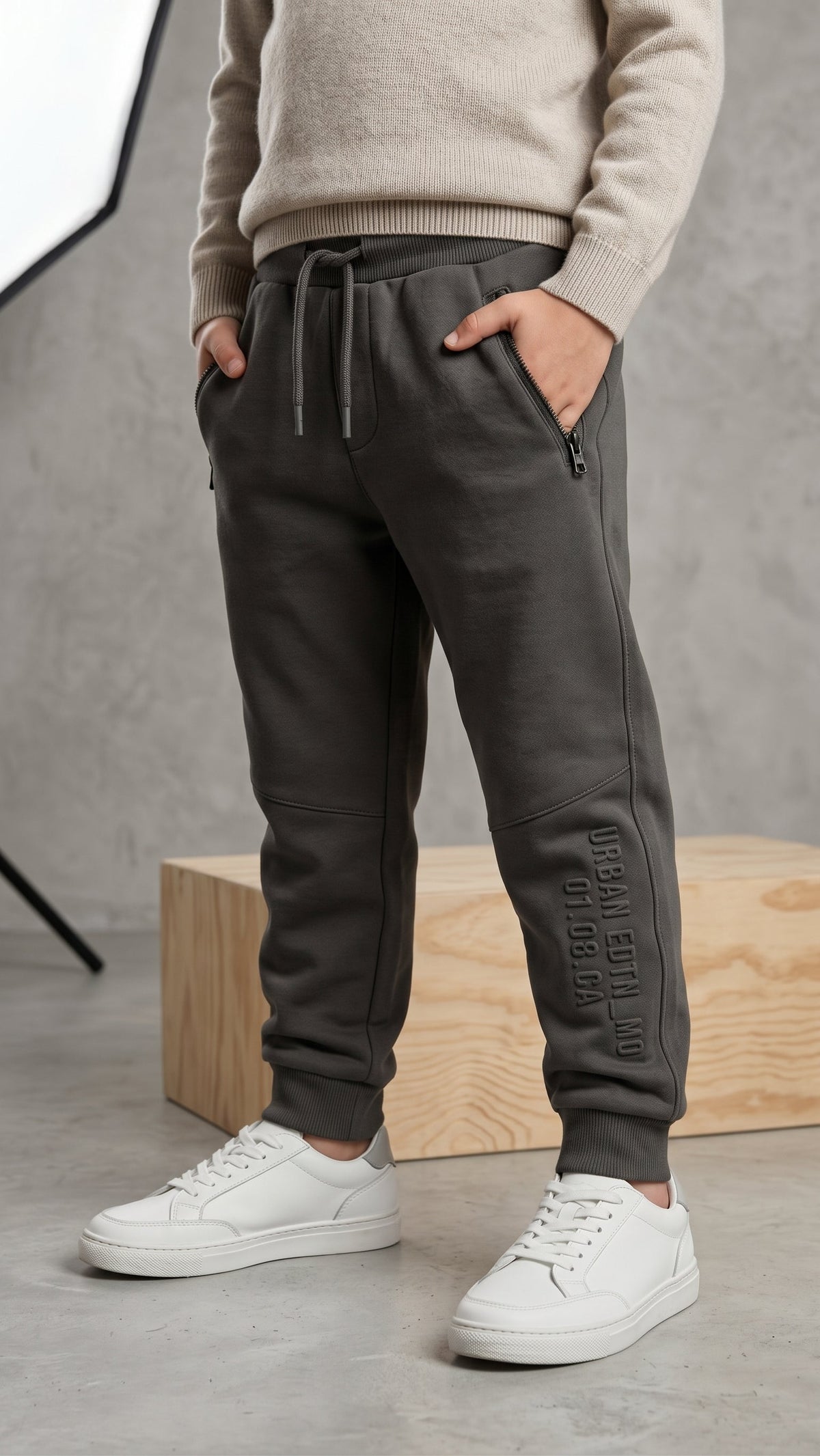 Boys Winter Dark Grey Zip-Pocket Jogger Trousers (BG-000966)